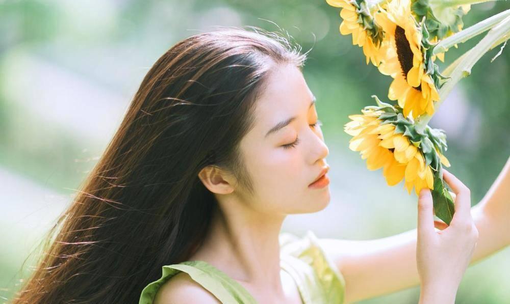 探索蜗牛奇妙世界,职场女性怀孕生小孩需要辞职吗?问答平台等你来解密!